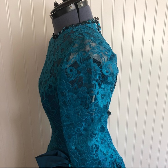 Vintage Blue Green Lace Gown Sequin Details Open Back Sweetheart Big Bow Teal - Picture 5 of 16